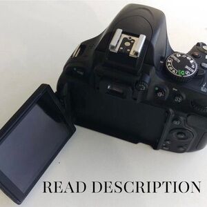 Nikon D5100 DSLR Camera Body + Battery + Charger